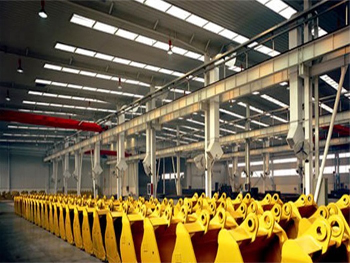 渝中徐工集团挖掘机装配车间